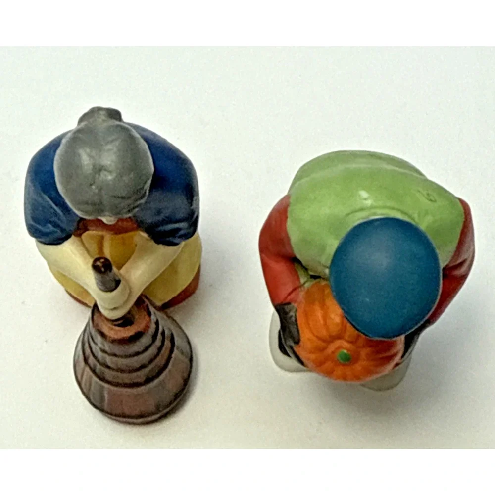 Vtg Lot of 2 Dept 56 Harvest Time Farmer Pumpkin Wife Butter Churn New England